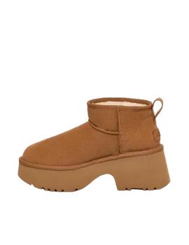 Bota UGG W Classic Ultra Mini New Heights Camel