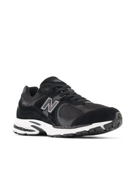 Zapatilla New Balance 2002RBK Negro Hombre