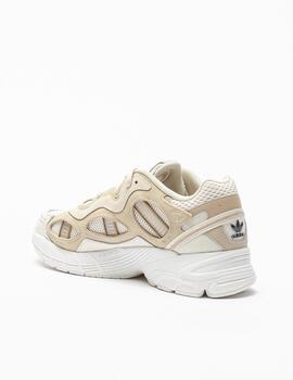 Zapatilla Adidas Astir SN Beige Mujer