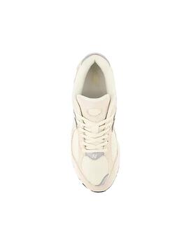 Zapatilla New Balance M2002RCC Beige Mujer