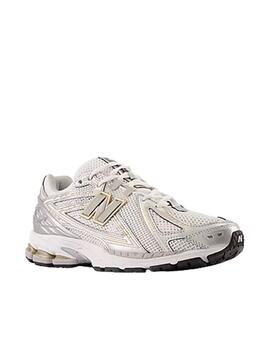 Zapatilla New Balance M1906RI Blanca/Plata Mujer