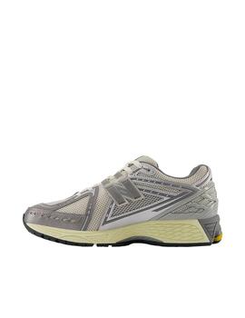 Zapatilla New Balance M1906RRD Beige/Plata Hombre