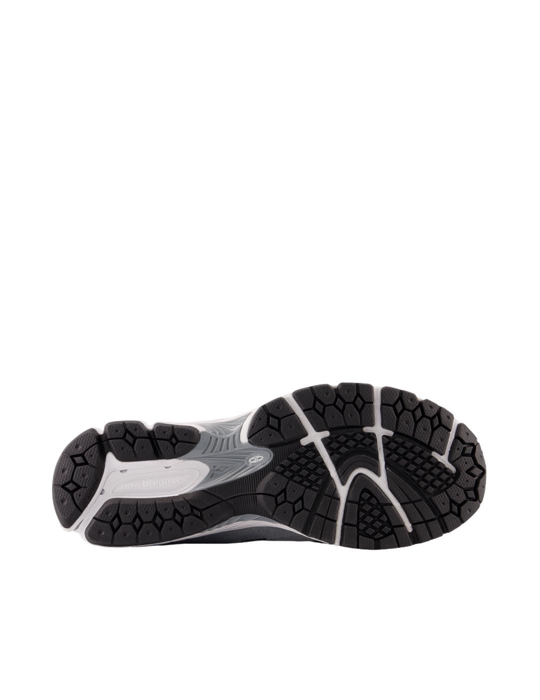  Zapatilla New Balance 2002 Gris Unisex