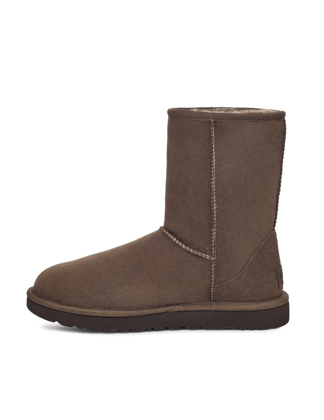  Bota UGG W Classic Short II Burnt Cedar Mujer
