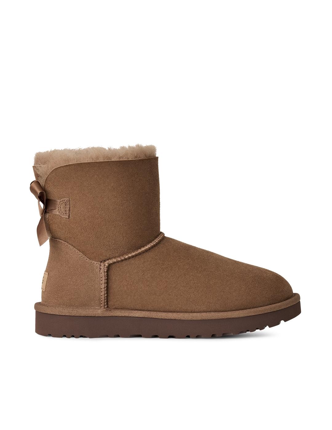 Bota UGG W Mini Bailey Bow II  ROCKY OAK Mujer